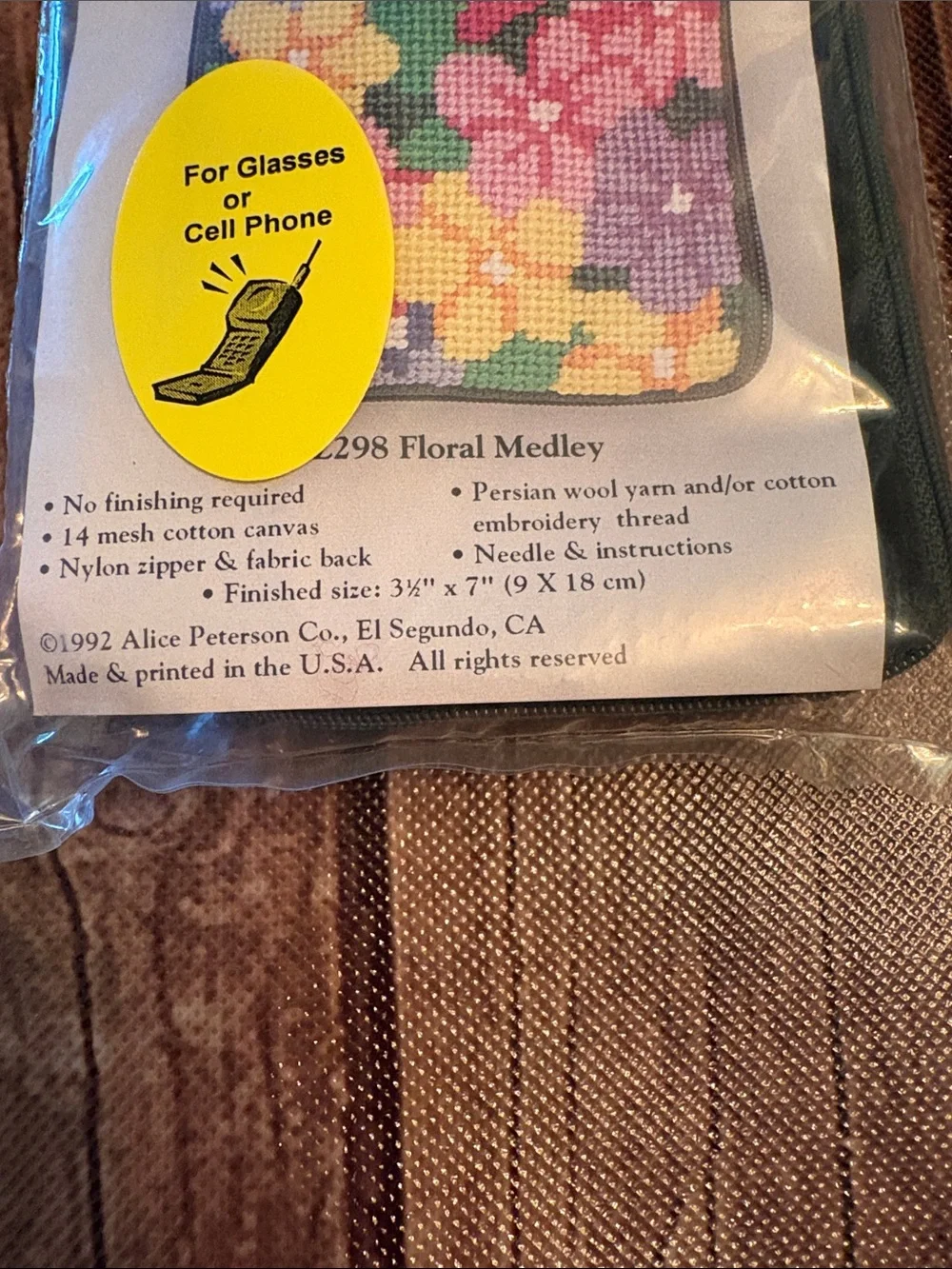 NIP Stitch & Zip Floral Needlepoint Eyeglass/Phone Case